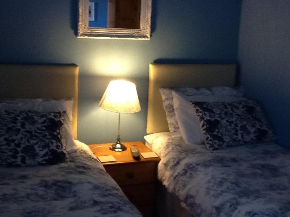 Invernente Bed And Breakfast Stirling Room photo
